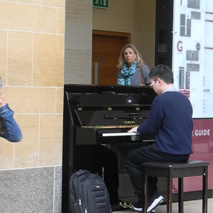 女人和男人三黄一片
